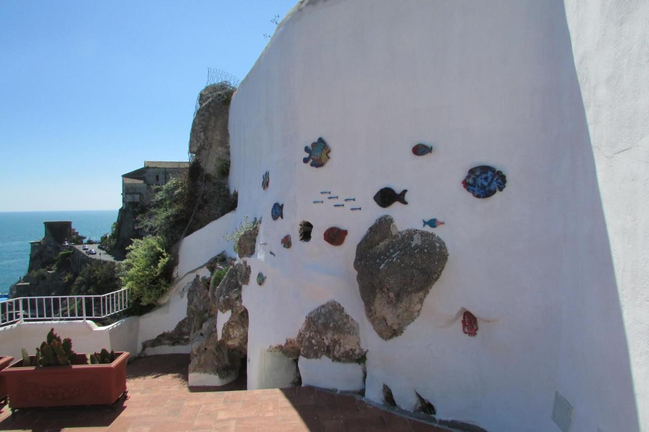 Domus Claudia Hotel Atrani Exterior foto